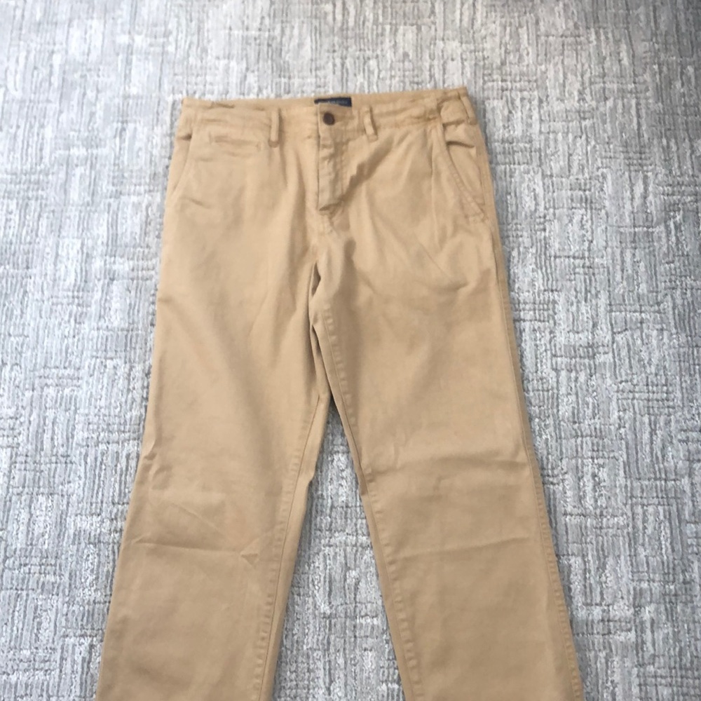 American Eagle Khaki Pants. Size: 30x34